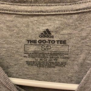 Adidas tee